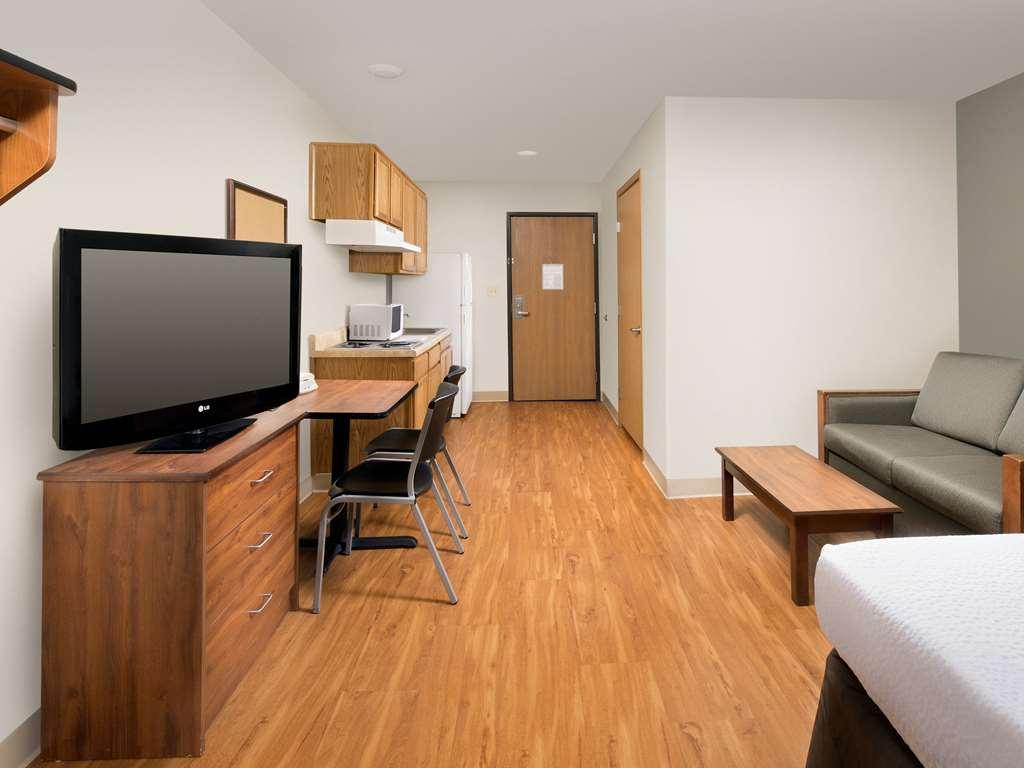 Extended Stay America Select Suites - Charleston - Ashley Phosphate Rd Hanahan Room photo