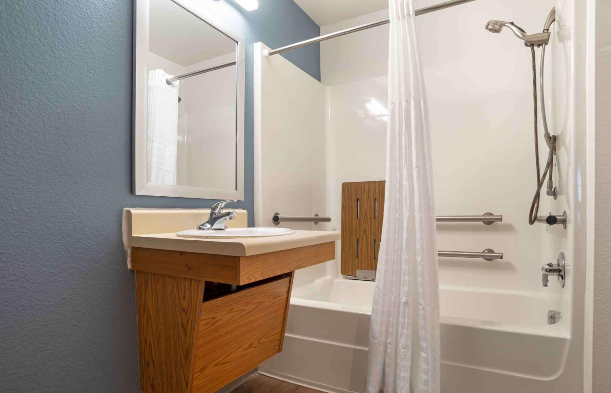 Extended Stay America Select Suites - Charleston - Ashley Phosphate Rd Hanahan Exterior photo