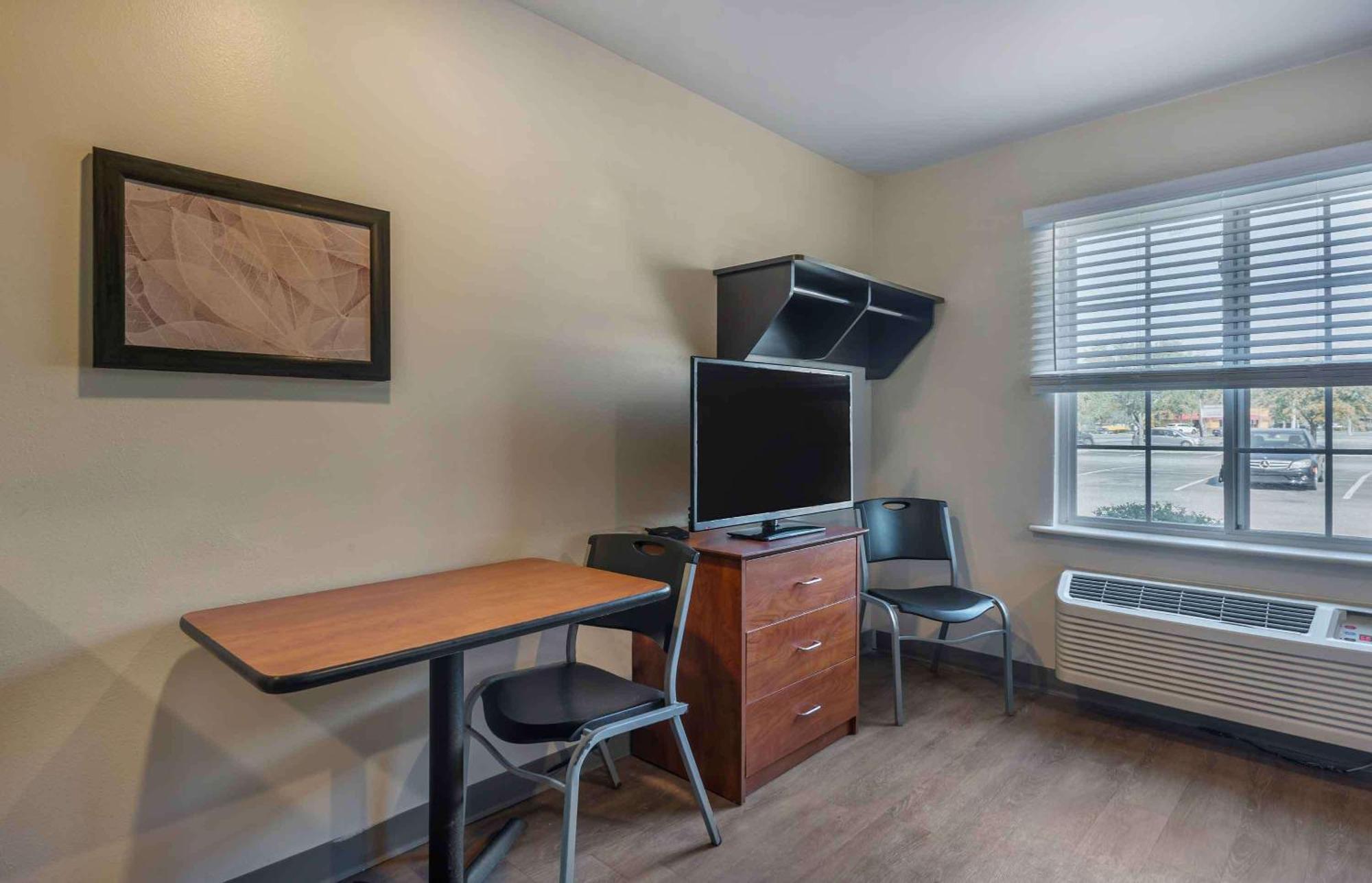 Extended Stay America Select Suites - Charleston - Ashley Phosphate Rd Hanahan Exterior photo